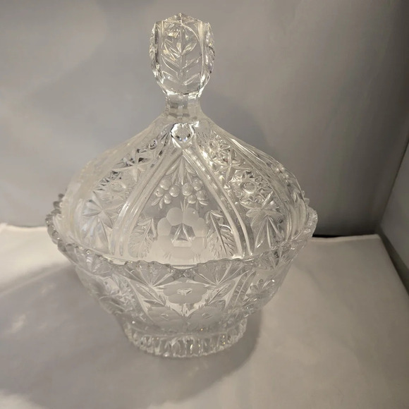 Bombonera de Cristal Embossed Clear Crystal Candy Dish with Lid - Picture 2 of 8